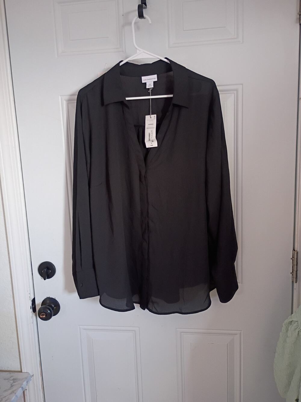 Liz Claiborne Womens 2X Vent Long Sleeve Button Down Blouse Black NWT Lightweigh